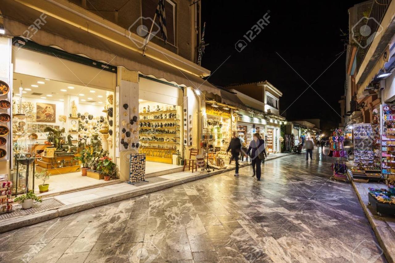 Acropolis Ermou Rooms At Plaka เอเธนส์ ภายนอก รูปภาพ