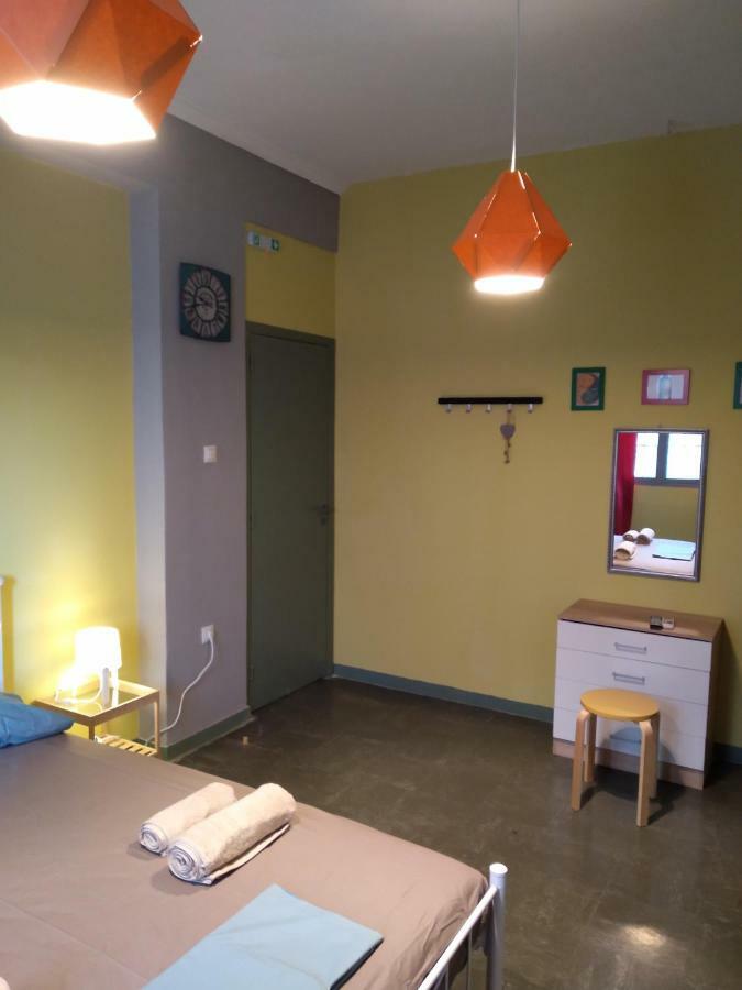 Acropolis Ermou Rooms At Plaka เอเธนส์ ภายนอก รูปภาพ